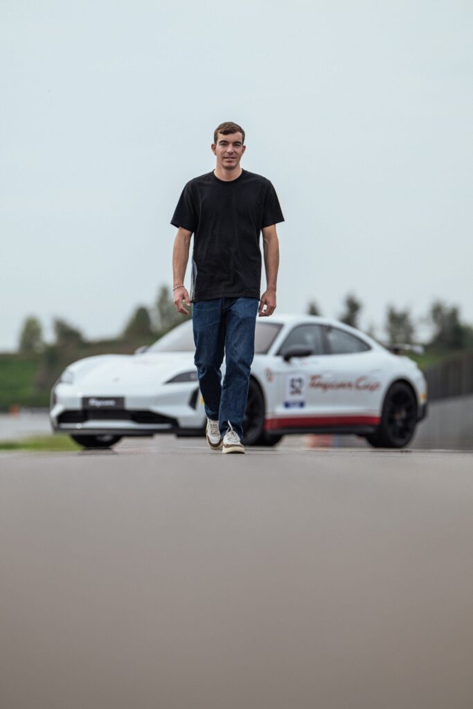 EMILIA ROMAGNA ECONOMY - La storia di Andrea Pirillo|EMILIA ROMAGNA ECONOMY - La storia di Andrea Pirillo|EMILIA ROMAGNA ECONOMY - La storia di Andrea Pirillo