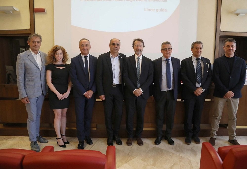 EMILIA ROMAGNA ECONOMY - Iniziative della CamCom di Ferrara e Ravenna