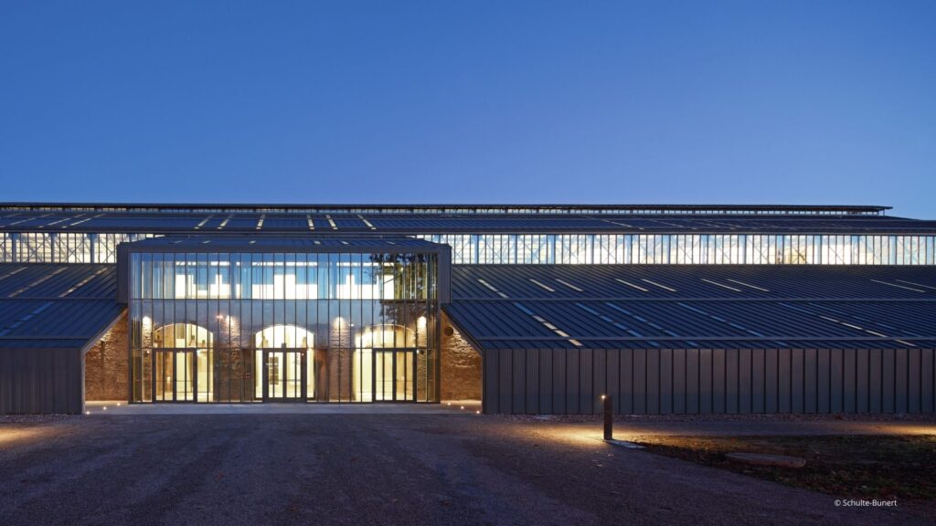 EMILIA ROMAGNA ECONOMY - Popwave: LinkedIn Key People